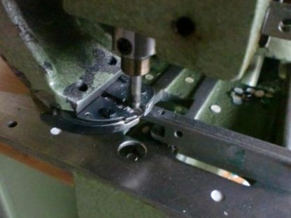 Constantin Hang LOK-103 autom. Ösmaschine - Afbeelding 3