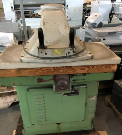 Atlas Hydraulische Schwenkarm-Stanzmaschine