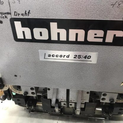 Hohner Accord 25-40 с двойной головкой - проволокошвейная машина с дополнительным комплектом для сшивания кольцевых проушин — изображение 2