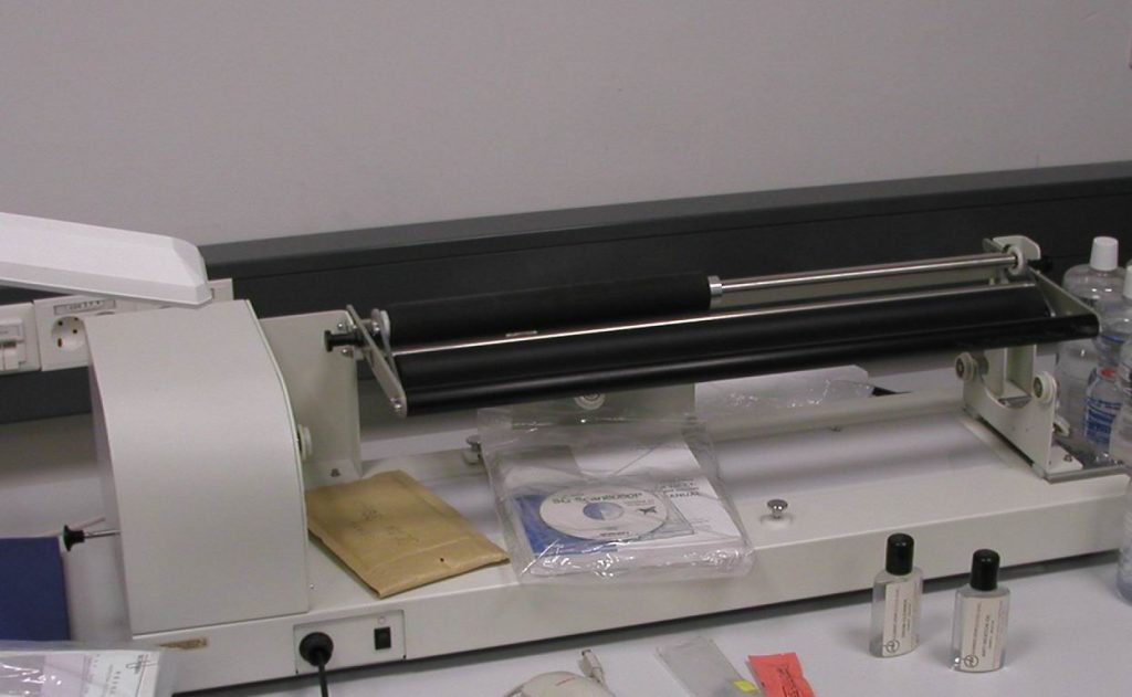 Dainippon Screen SG8060 P horizontal highend drum scanner with