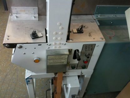 Présentation de paquets avec banderolage Desta PAB 800 – Image 2