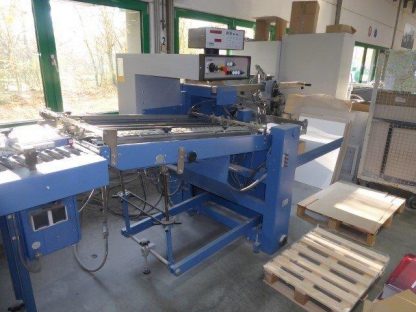 Flat pile feeder MBO F 76 with independent drive