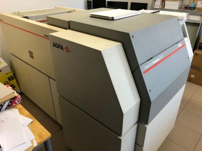 Agfa SelectSet Avantra 25 XT with online processor