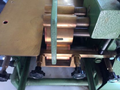 Sumbel Coronel 60  - Two Roller Side cold gluing machine - Image 2