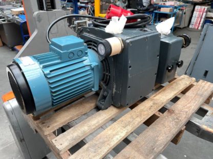 Rotary vane pressure vacuum pump Becker DVT 100.2