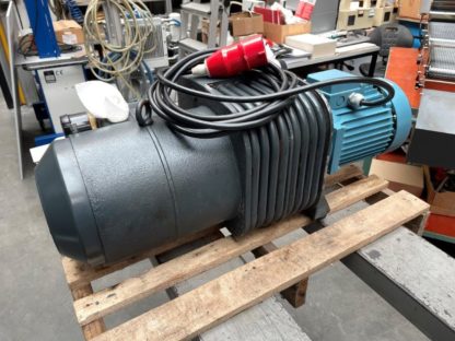 Rotary vane pressure vacuum pump Becker DVT 100.2 - Image 4