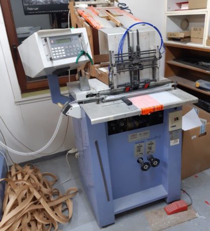 Ringbuch- und Kalenderbindemaschiene Rilecart R-500