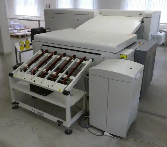 8up vollautomatisches thermal CtP System Kodak Magnus 800 mit MCU, UDR-C, Entwickler und Stapler Glunz & Jensen MK III – Bild 10