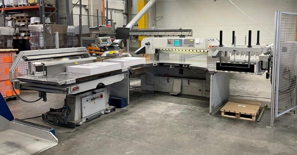 Schneider Senator 155 H CT Großformat Schneidelinie