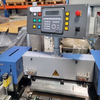 Bograma BSM 450 Multi Servo inline Hubstanzmaschine und Bograma SAB 550 Schuppenbandauslage