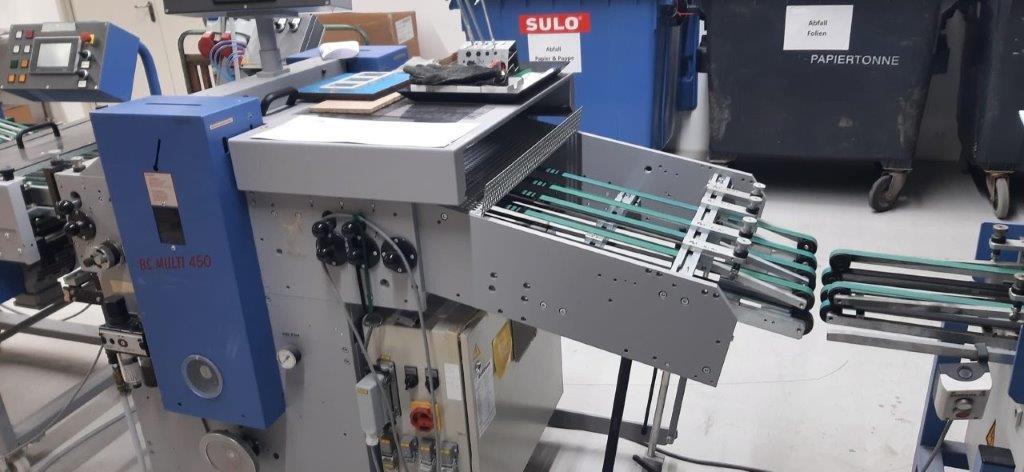 Bograma BSM 450 Multi Servo inline Hubstanzmaschine und Bograma SAB 550 Schuppenbandauslage – Bild 8