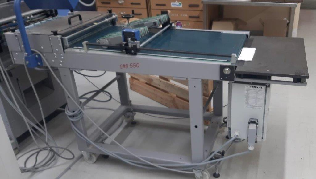 Bograma BSM 450 Multi Servo inline Hubstanzmaschine und Bograma SAB 550 Schuppenbandauslage – Bild 12