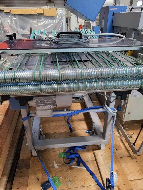 Bograma BSM 450 Multi Servo inline Hubstanzmaschine und Bograma SAB 550 Schuppenbandauslage – Bild 15