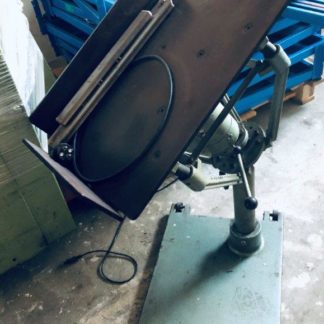 Triumpf fahrbarer Rütteltisch Bogen-Schüttler 50x70